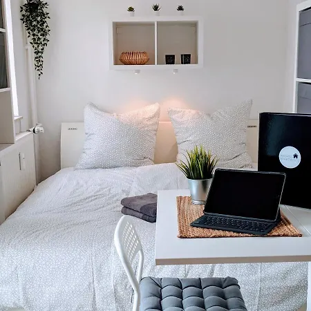 Апартаменты Lenastay L Tiny In Location