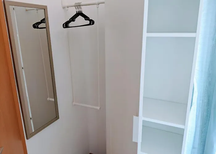 Lenastay L Tiny In Location *