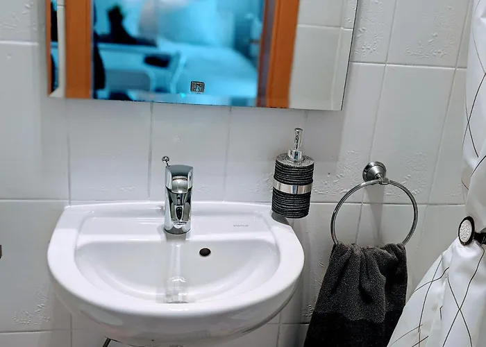 Lenastay L Tiny In Location * Kaiserslautern